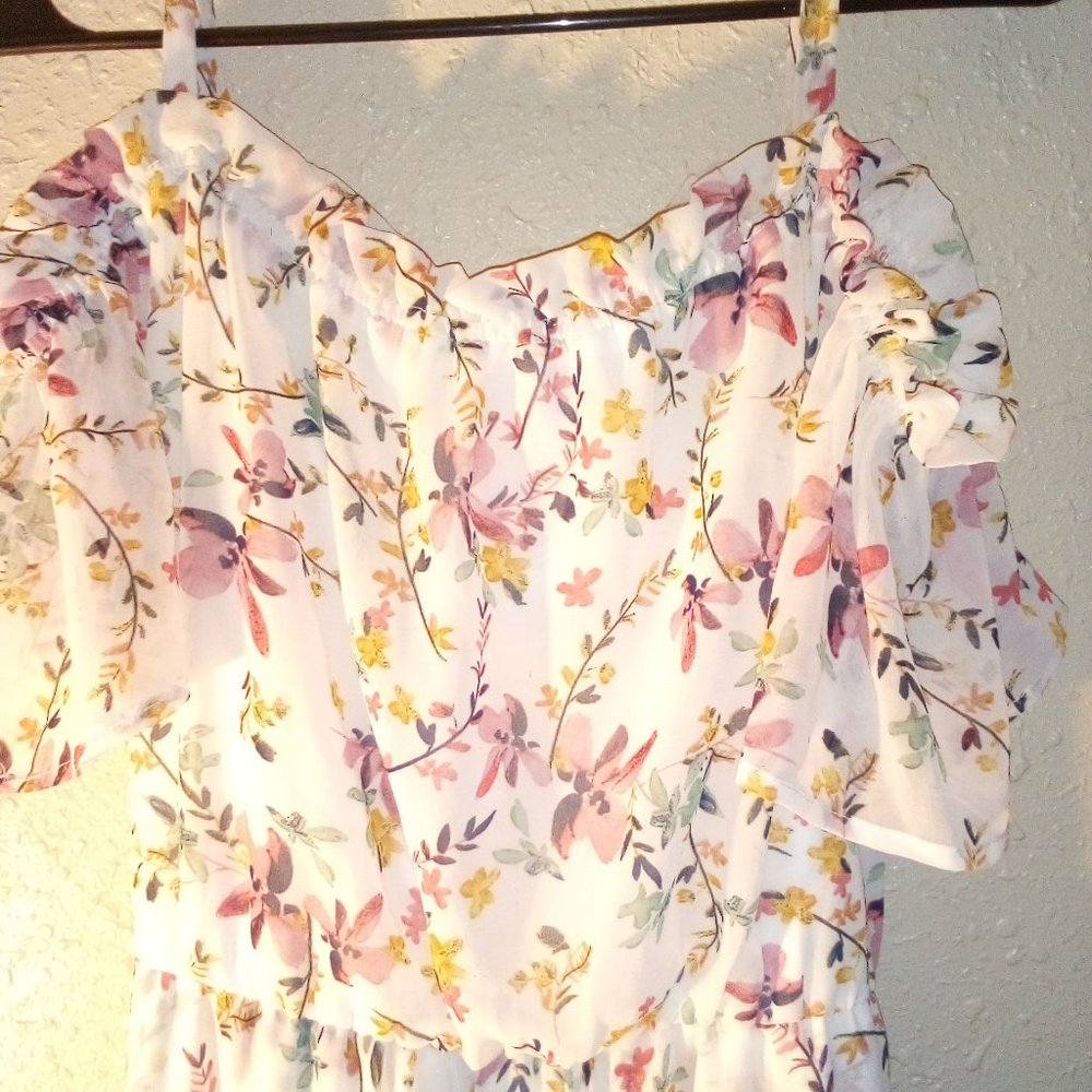 Womens Floral dress/ shorts jumper